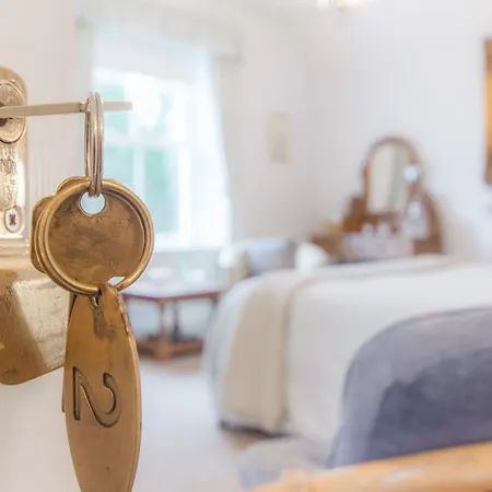 Fair Rigg Pensión 4*