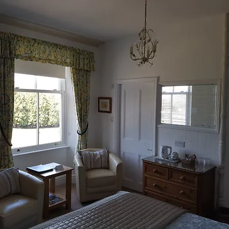 Fair Rigg Pensión 4*