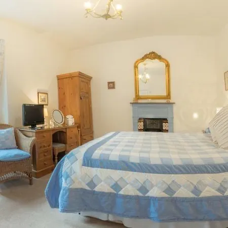 Fair Rigg Pensión 4*