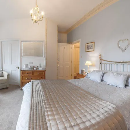 Pensión Fair Rigg 4*